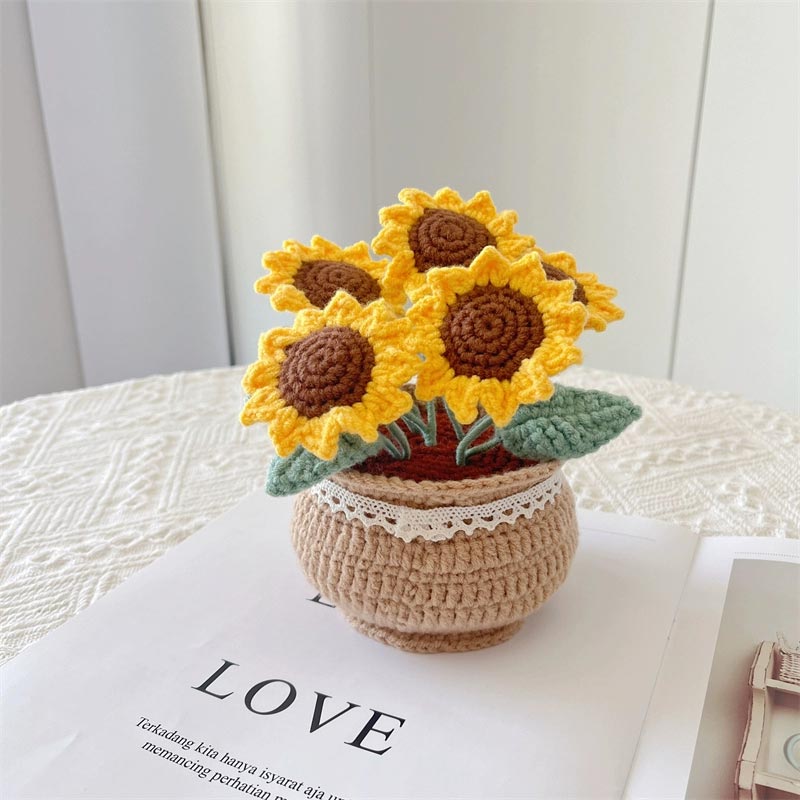 Handcrafted DIY Yarn Flower Bouquet - Unique Decor & Gift Idea